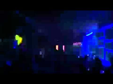 Dj Lion Live @ Mazalo plays Quake - Metodi Hristov смотреть онлайн