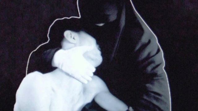 Crystal Castles  - KEROSENE