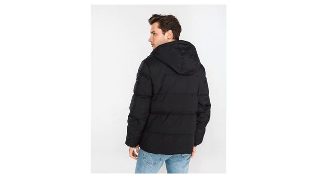 Bunda Calvin Klein смотреть онлайн