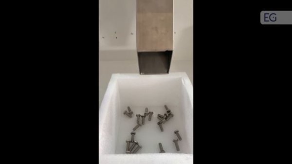 Счётно-фасовочная машина для подсчета метизов TY-1000