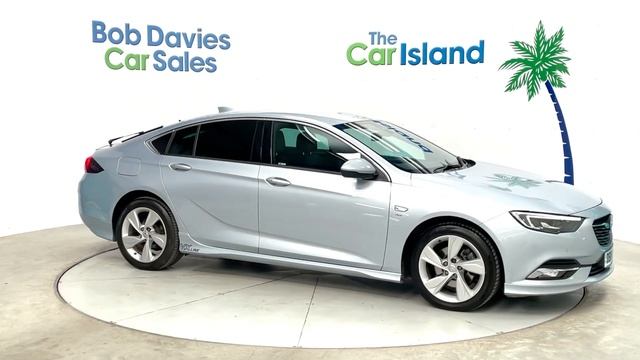 2018 Vauxhall Insignia 2.0 SRI VX-Line Nav смотреть онлайн