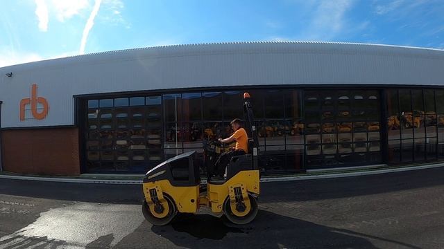 2016 Bomag BW120AD-5 (SN:1220) Tandem Roller For Sale | Maltby, UK Auction - 15 & 16 July смотреть онлайн