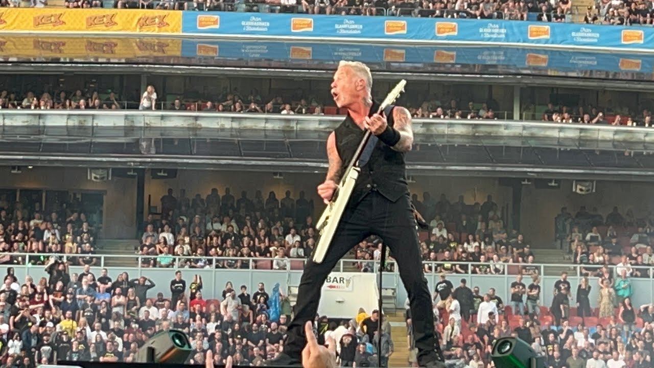 Metallica - Fade To Black / Live from the Snake pit in Gothenburg, Sweden, June 16 2023 смотреть онлайн