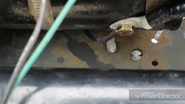 Installing rebuilt 12,000 pound Warn winch смотреть онлайн