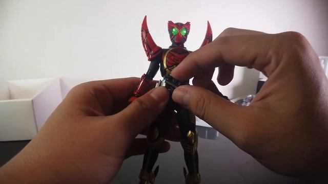 REVIEW SHF SHINKOCCHOU SEIHOU KAMEN RIDER OOO TAMASHI COMBO смотреть онлайн