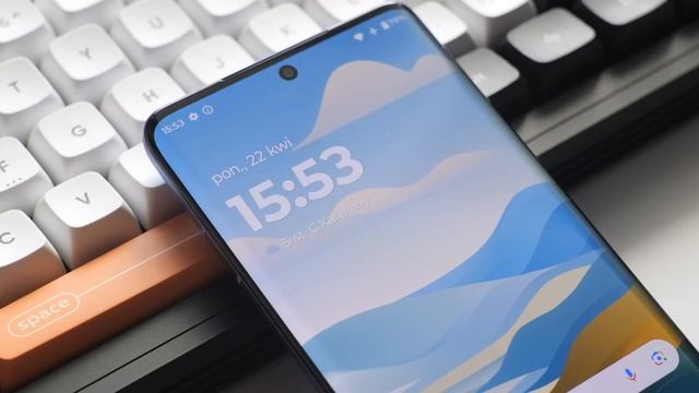 Motorola Edge 50 Pro: Samsung zaorany | RECENZJA смотреть онлайн