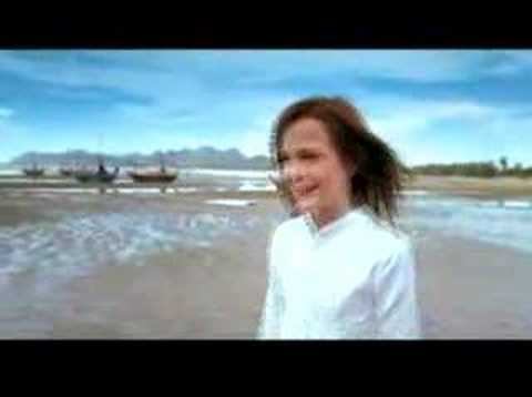 TCL "Thin Book" смотреть онлайн