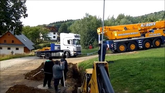 Jeřáb Liebherr táhne Scanii - málem roztrhl tahač смотреть онлайн