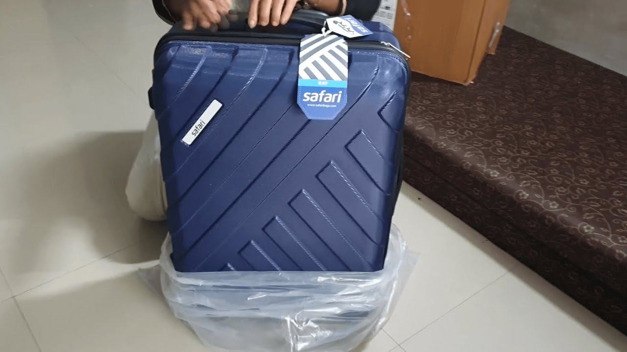 SAFARI TROLLEY BAG REVIEW | 65 cms Midnight Blue Safari Trolly Bag | смотреть онлайн