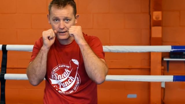 Parrying in Boxing - How to Box (Quick Video) смотреть онлайн