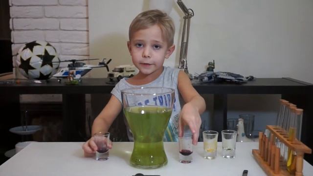 Химические опыты,но что то пошло не так. Всё только начинается!!! смотреть онлайн