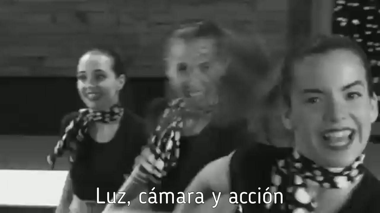 Violetta - Luz camara accion (с текстом) смотреть онлайн