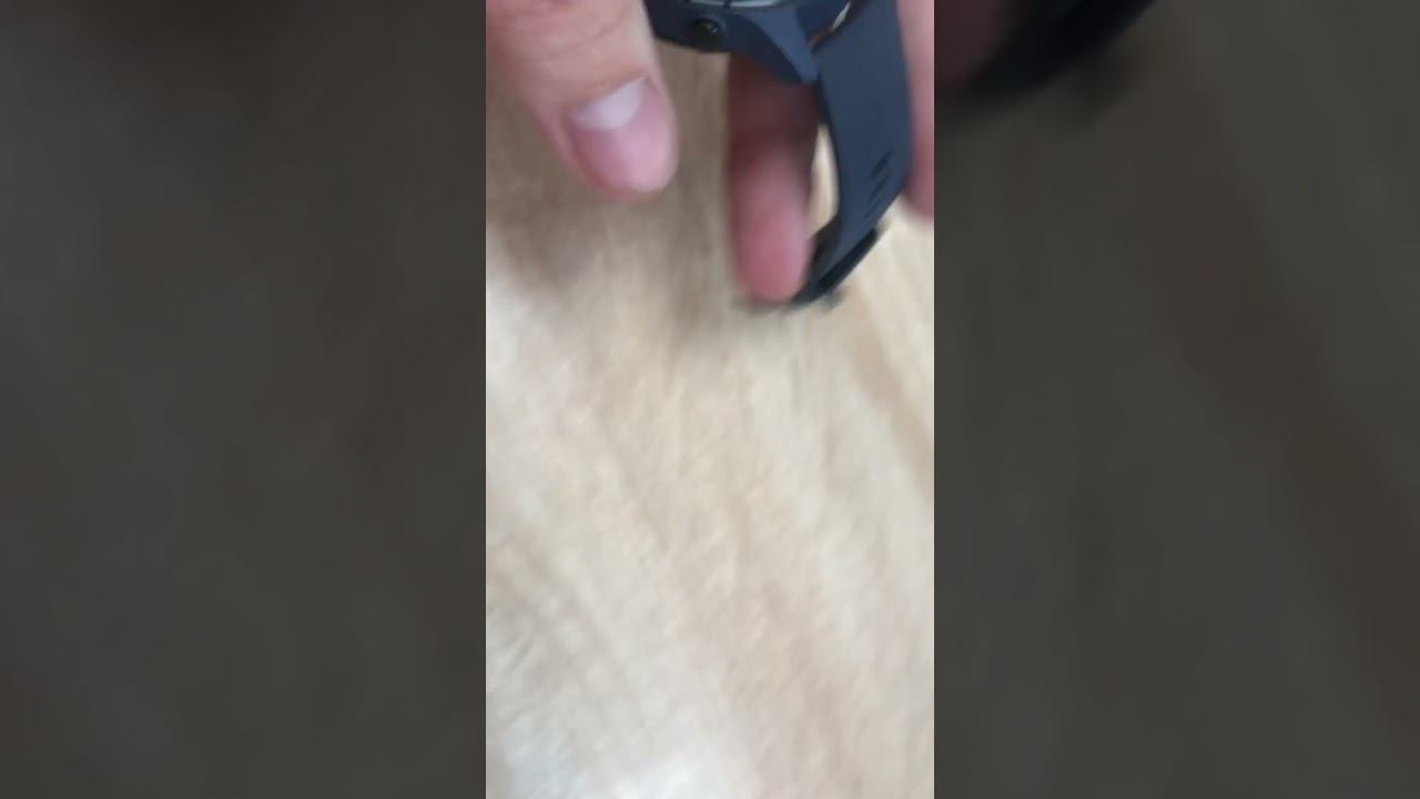 Часы Xiaomi Mi Watch смотреть онлайн