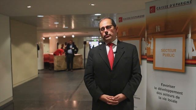 Interview de Philippe Laurent, Vice-Président de l'AMF, Maire de Sceaux смотреть онлайн