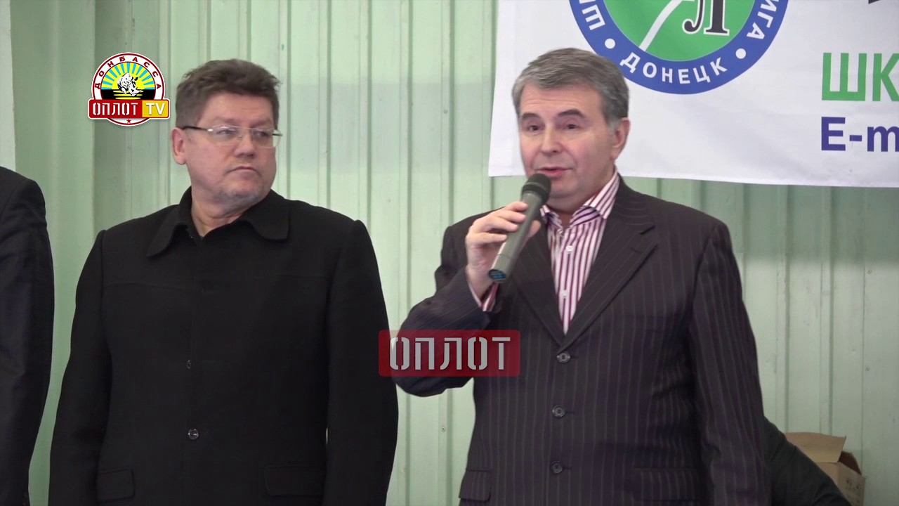 Награждены победители первенства школьной лиги по футзалу смотреть онлайн