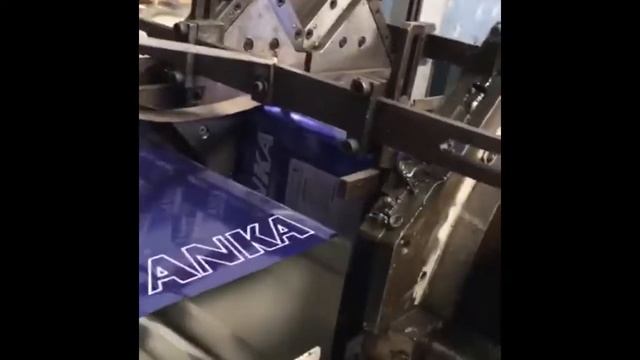 Dutch Cans - 18 liter (235 mm x 235 mm) square can production line смотреть онлайн