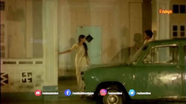 സാവിത്രീ നിന്നെ ഞാൻ വിടത്തില്ല | zarina wahab | Enthino Pookkunna Pookkal Romantic Scene смотреть онлайн