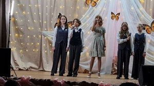 Мама.mp4
муз и сл Н. Субботина