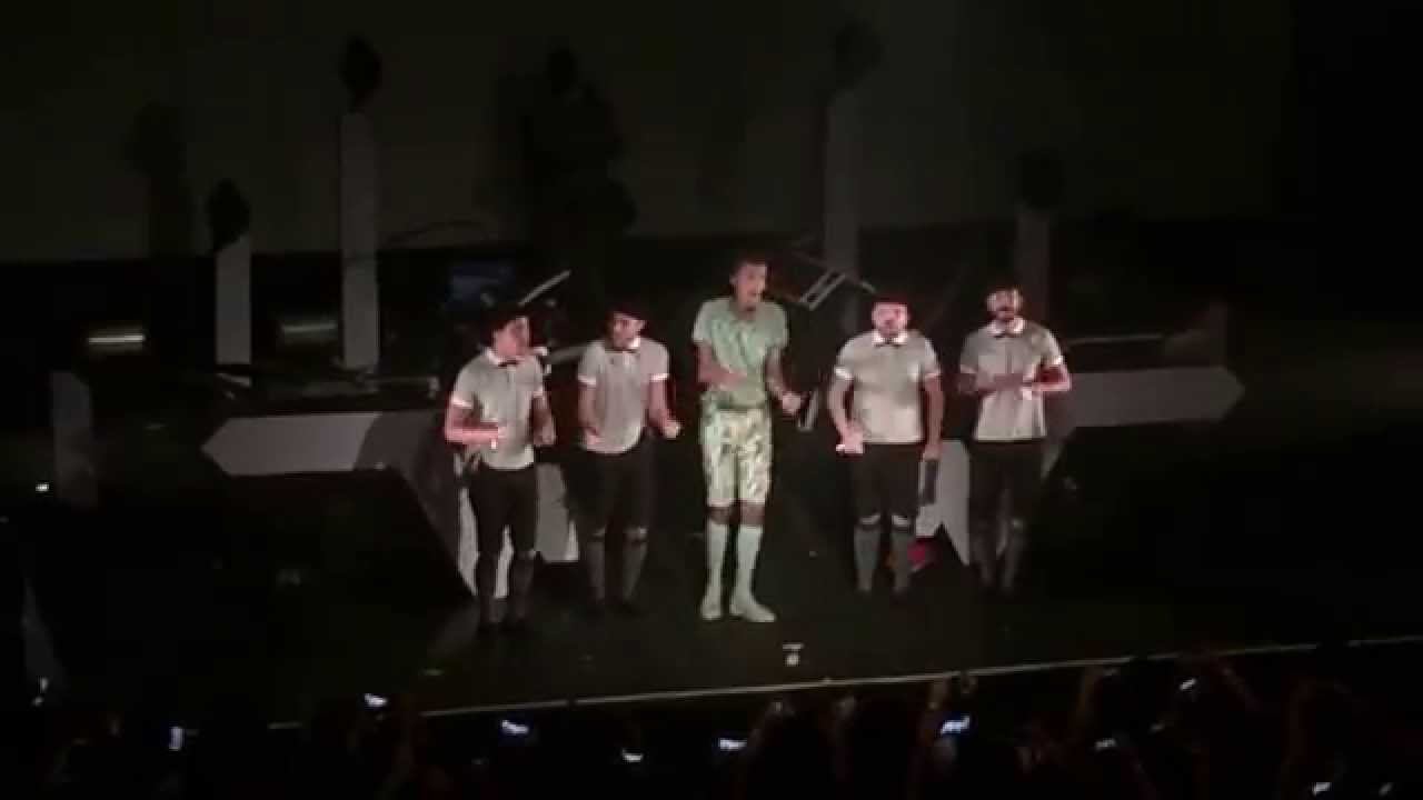 Stromae - Tous Le Meme (acapella) (encore at the Fonda) смотреть онлайн