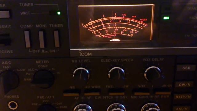 Icom IC-765 смотреть онлайн