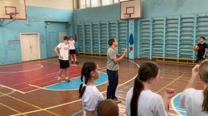 Урок физической культуры в 8 классе