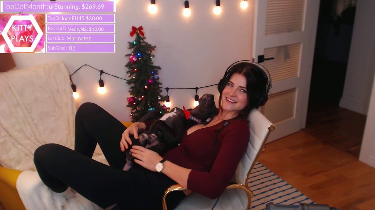 #14 Oddshot KittyPlays BOOBIES PILLOW HOT SEXY + PUPPY PLAY (18+)