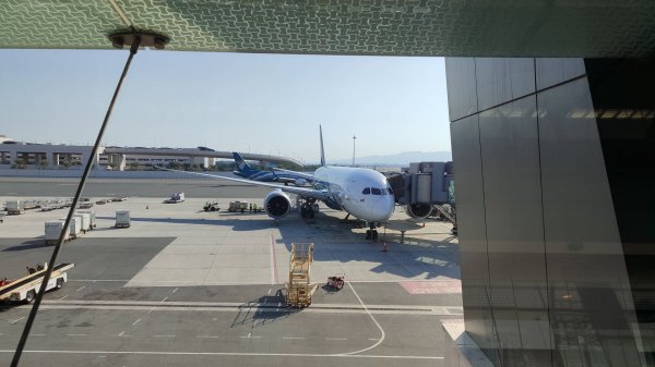 #1_Филиппины 2024. Перелет из Москвы в Манилу а/к Oman air, заселение в отель Seda Residence 4*.