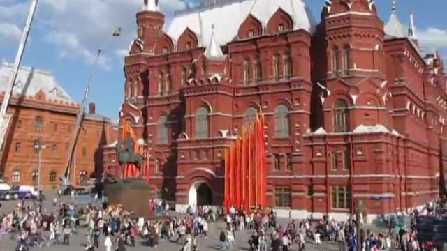 Москва - Манежная площадь / Moscow - Manezhnaya Square, 10.05.2015. смотреть онлайн