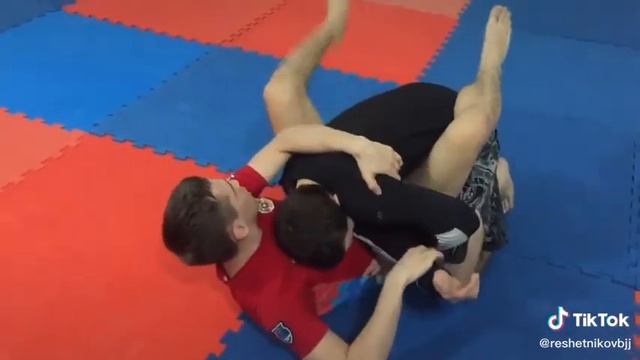 тренировку По борьбе смотреть онлайн