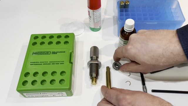 Как вынуть застрявшую гильзу из матрицы