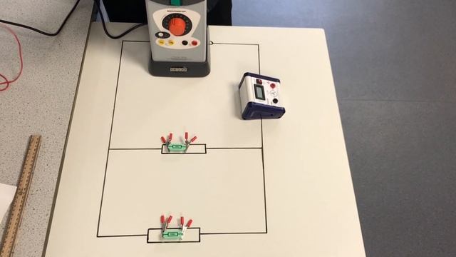 Resistors Practical - MCSci смотреть онлайн
