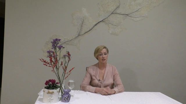 Все, что меньше Любви смотреть онлайн