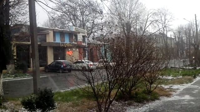 То ли снег, то ли град... смотреть онлайн