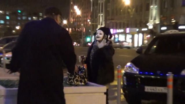 КЛОУН МИМ и представитель БИОмассы на Смоленке смотреть онлайн