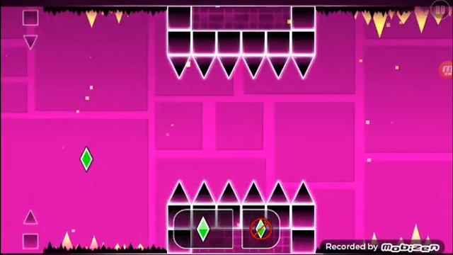 продолжаем играть в игру геометрия даш и проходим до конца 1 уровень смотреть онлайн
