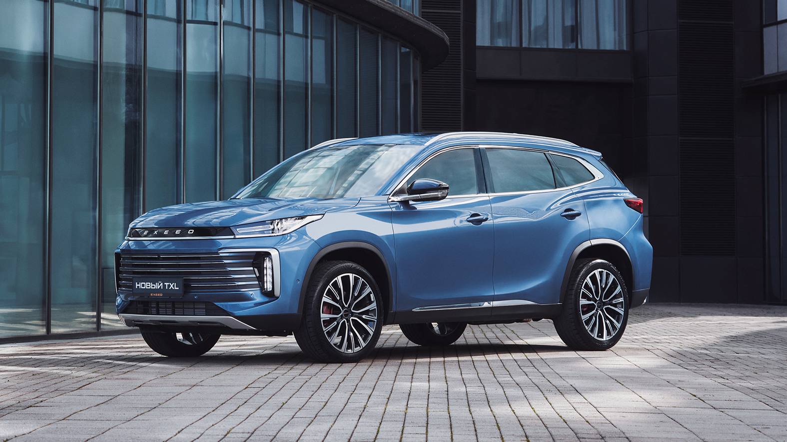 Премиальный среднеразмерный внедорожник
НОВЫЙ EXEED TXL