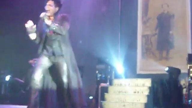 Adam Lambert - Sleepwalker смотреть онлайн