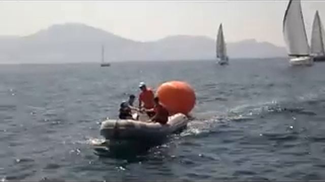 Regata Torri Saracene - La partenza dalle acque di Torre del Greco смотреть онлайн