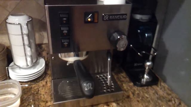 Home Espresso Machine - Rancilio Silvia review смотреть онлайн