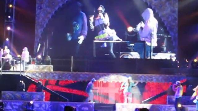 MVI_0400.AVI смотреть онлайн