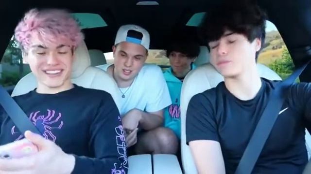 PART2 Tanner(StOkEs TwInS) getting kicked out of the car for 1 minute смотреть онлайн