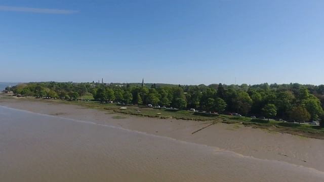 Flight from the Walls, Manningtree - with DJI Phantom 4 (Drone Video) смотреть онлайн