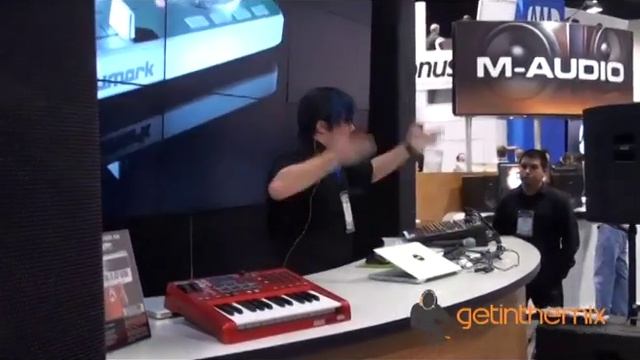 Demonstration of the BRAND NEW Alto BLACK range, first look with www.getinthemix.co.uk @ NAMM 2013 смотреть онлайн