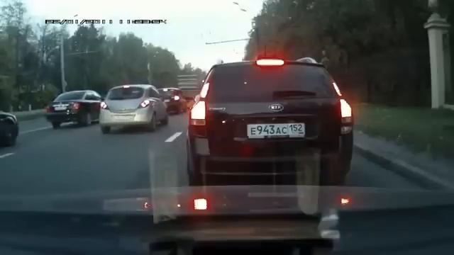 Обочечнику помешал пенёк . смотреть онлайн