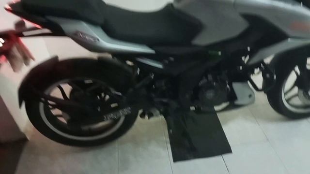 N160 pulsar 🤙🏍️😁 смотреть онлайн