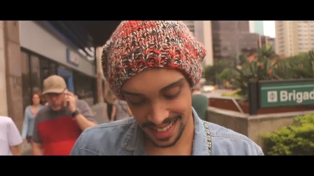 PH Moraes - Different смотреть онлайн