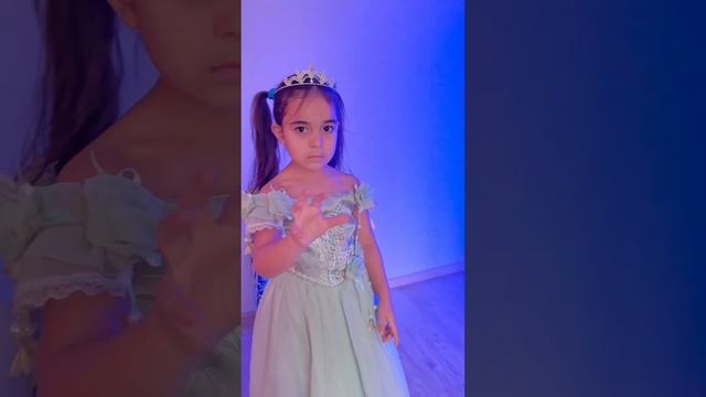 #кудауходитдетство #моникааджами #monicaajami #моникапитомцыикоманда #тренды2023 #романтика #top смотреть онлайн