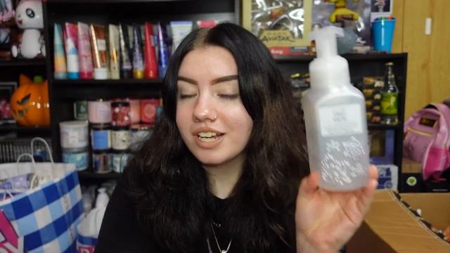 MY FIRST EVER HYGIENE & HOMECARE EMPTIES + "PETTY" PROJECT USE IT UP! смотреть онлайн