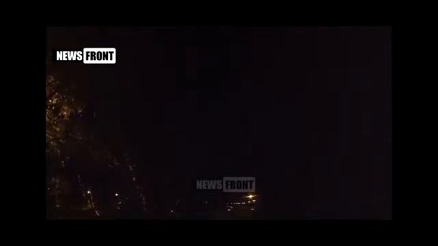 Как по Донецку прилетел снаряд 22 08 2015 НОВОСТИ УКРАИНЫ смотреть онлайн
