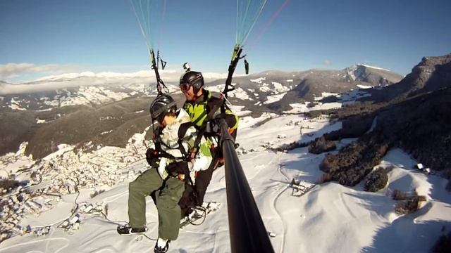 Winterflug Tandem-Paragliding смотреть онлайн